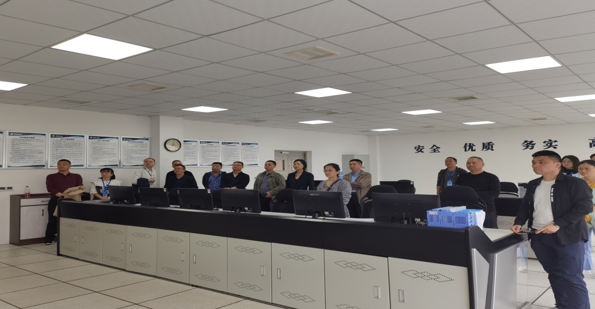 宜賓市城鎮供水排水協會召開座談交流會