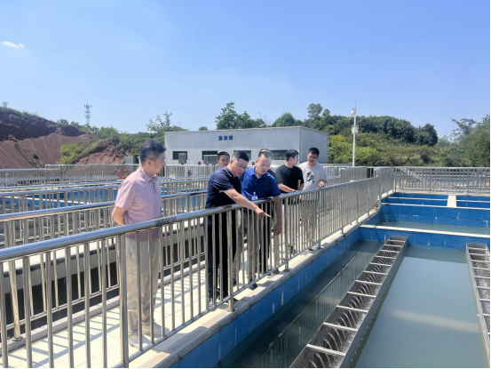 三江新區(qū)住建局主要領(lǐng)導(dǎo)調(diào)研三江新區(qū)供水保障工作