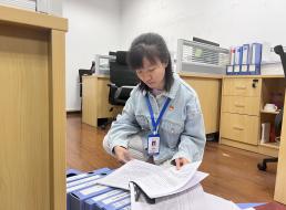 《榜樣在身邊》系列報道——優秀黨務工作者③楊佳欣：微光成炬，書寫青春擔當