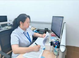 《榜樣在身邊》系列報道——優秀共產黨員⑥杜莉：水潤萬家寫初心